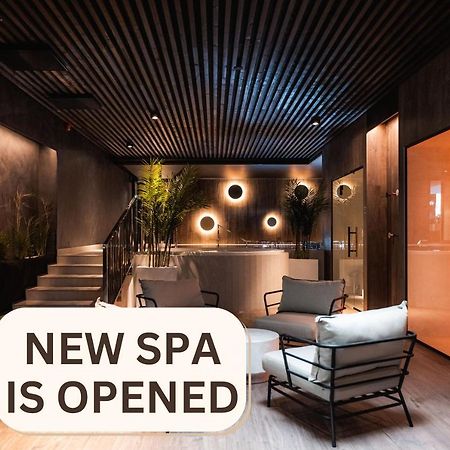 Meri Seaside Hotel & Spa กูรัซซาเร ภายนอก รูปภาพ