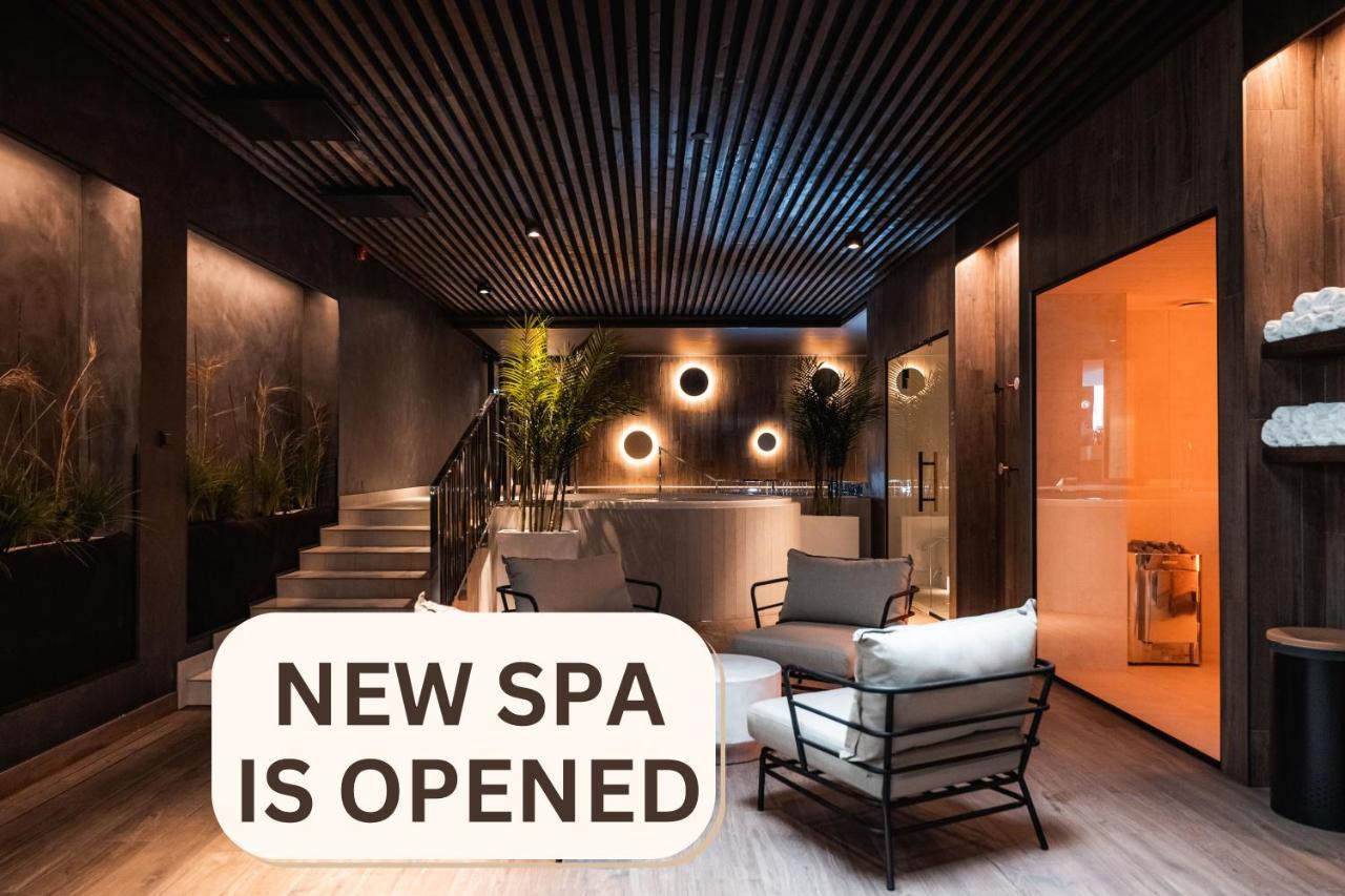 Meri Seaside Hotel & Spa กูรัซซาเร ภายนอก รูปภาพ