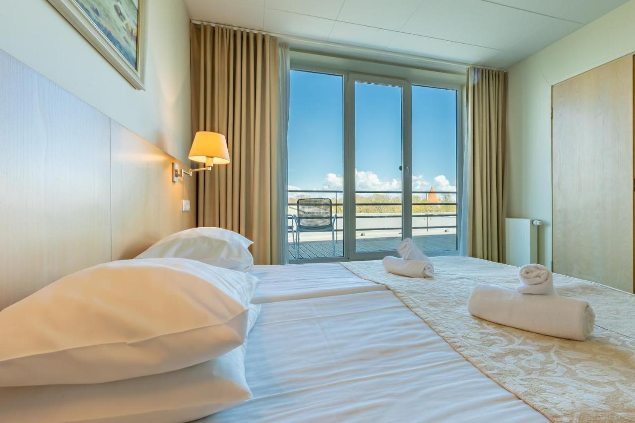 Meri Seaside Hotel & Spa กูรัซซาเร ภายนอก รูปภาพ